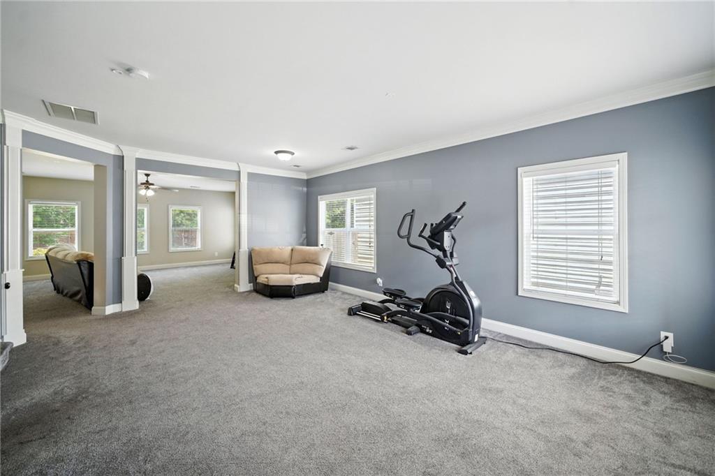 301 Parkmont Way