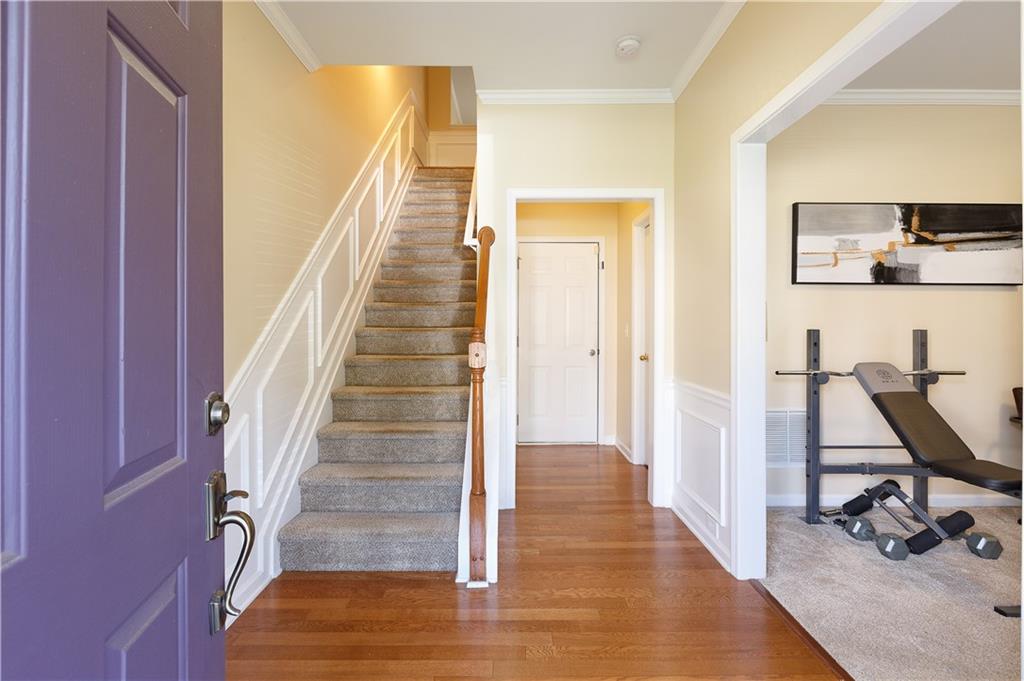 3316 Chastain Gardens Drive NW