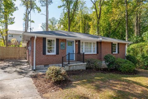 2555 Mccurdy Way Decatur GA 30033