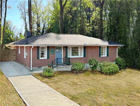 Photo of 2555 Mccurdy Way, Decatur, GA 30033 (MLS # 7668056)