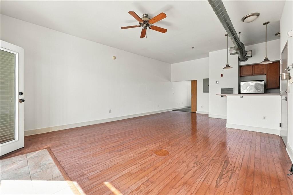502 Pryor Street SW 302