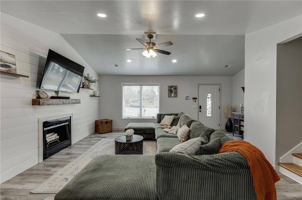 632 Hidden Springs Court