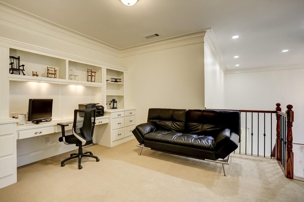 Laurel Springs - Residential