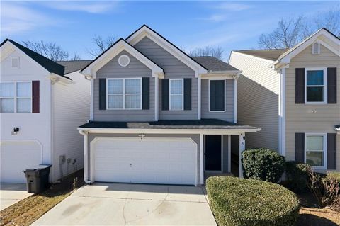 Homes For Sale - 30 Crestfield Circle<br/> Covington, GA 30016