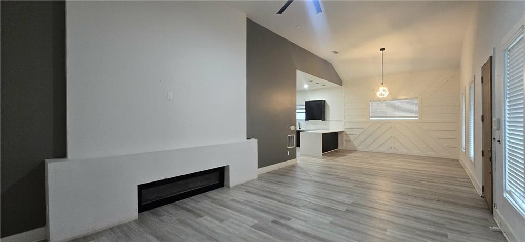 762 Cooper Street SW