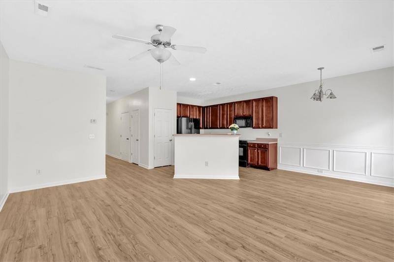 2555 Flat Shoals Road 1104