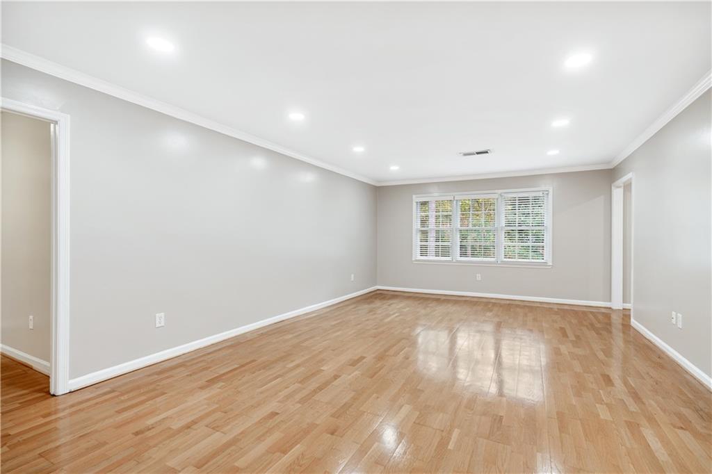 2404 Northlake Court, Atlanta, Georgia image 7
