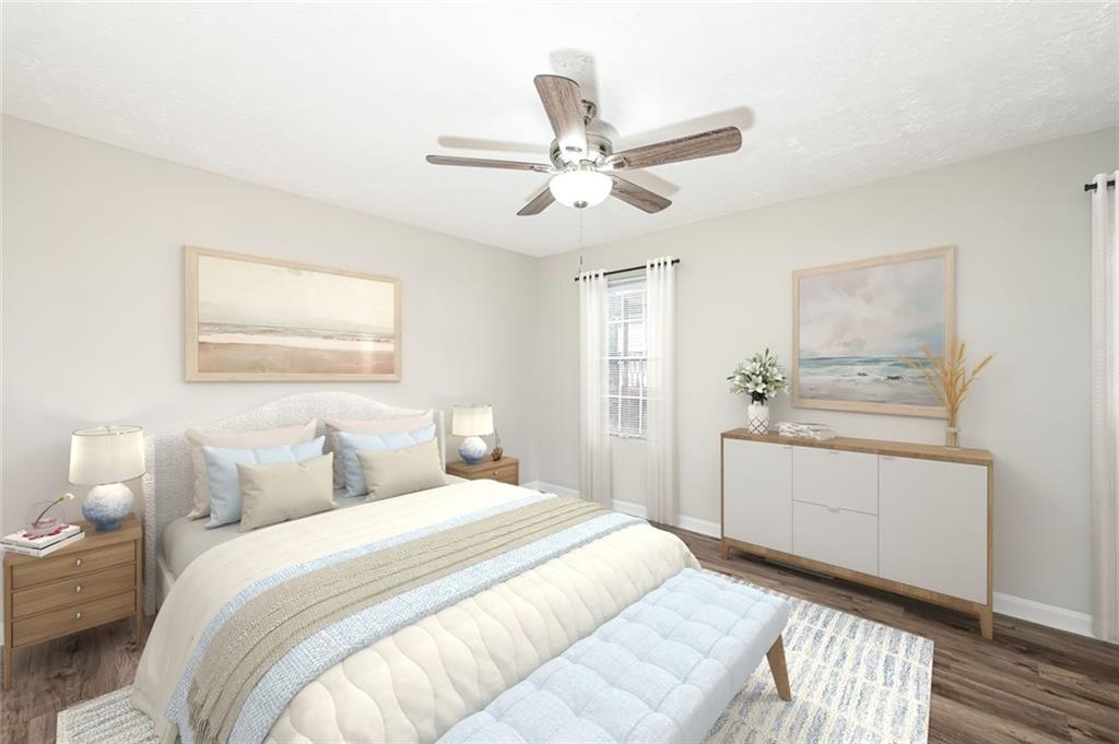 FOUR OAKS - Residential