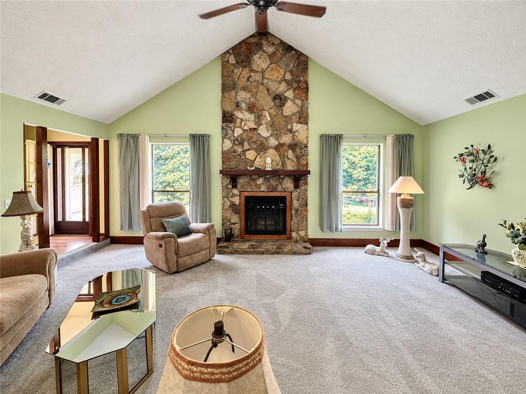 1166 Lakeridge Court