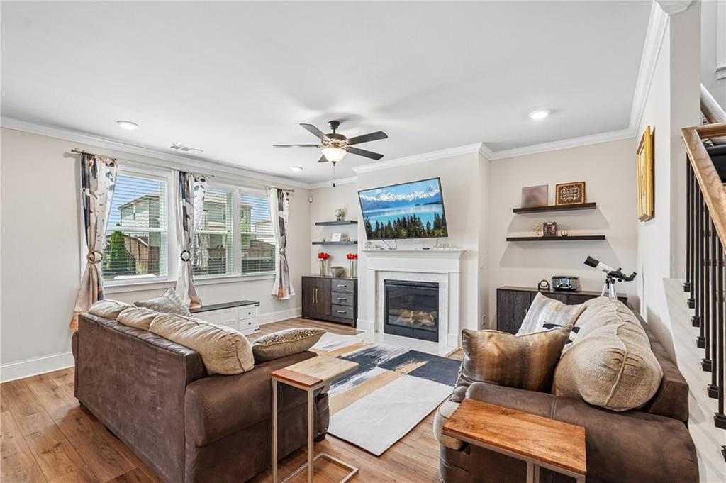 501 Cunninghame Court