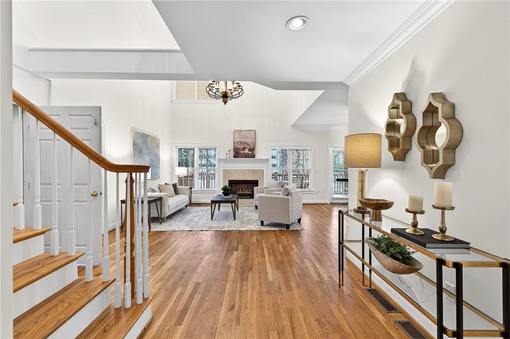 201 Crossing Valley Lane