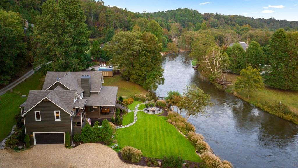 547 Toccoa River Lane
