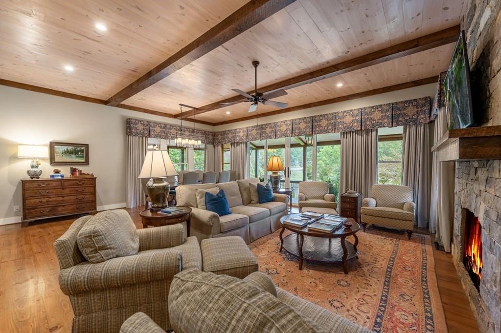 547 Toccoa River Lane, Mineral Bluff, Georgia image 15