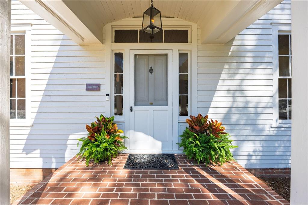 4284 Marietta Street