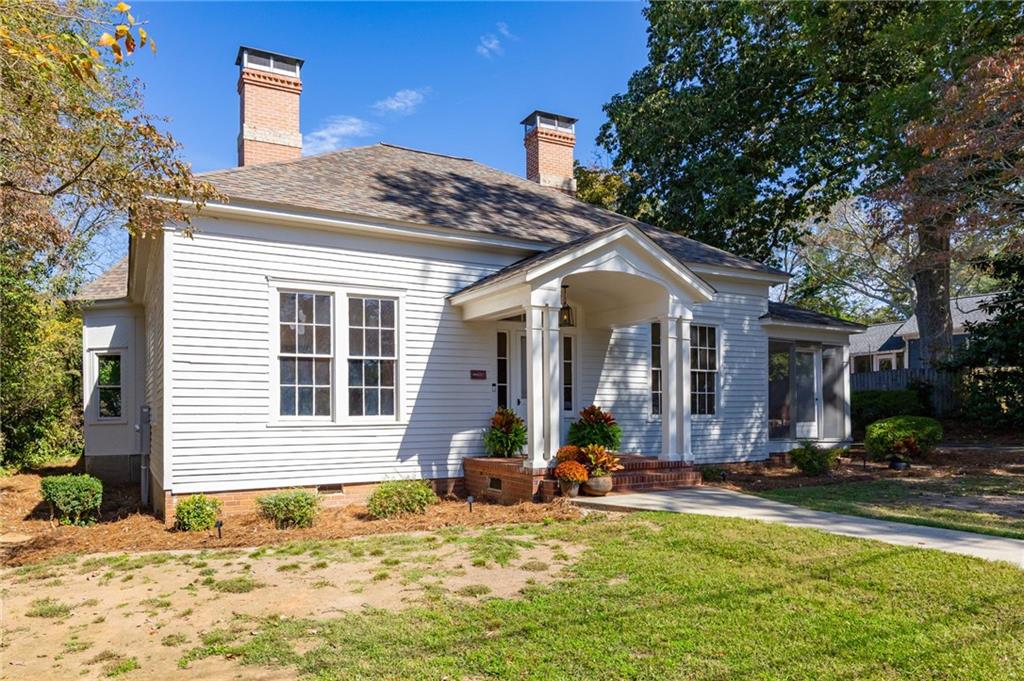 4284 Marietta Street