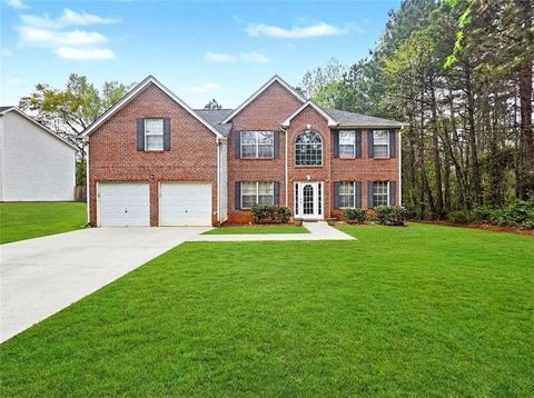 Homes For Sale - 4041 Smithfield Trail<br/> Dekalb County, Ellenwood, GA 30294