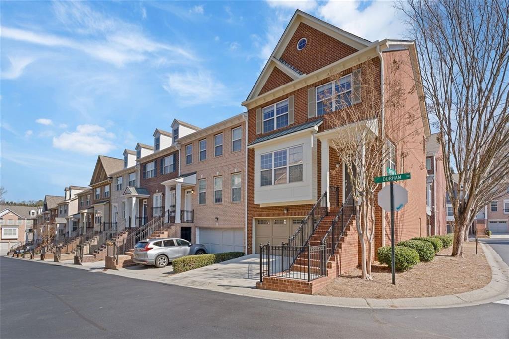 2763 Durham Drive NE