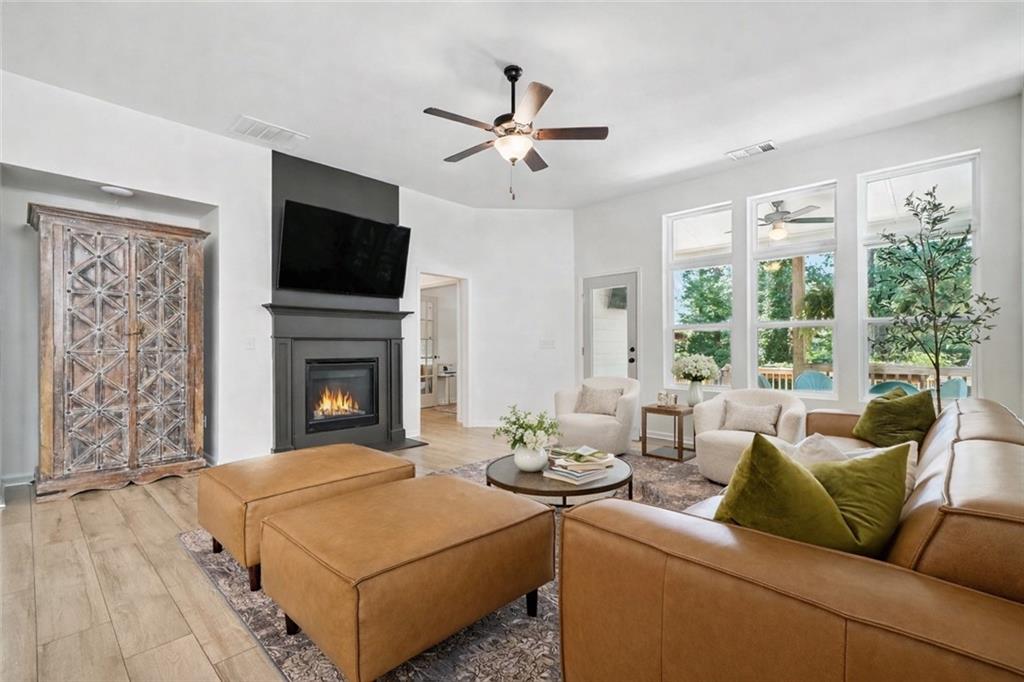 160 Crest Brooke Drive