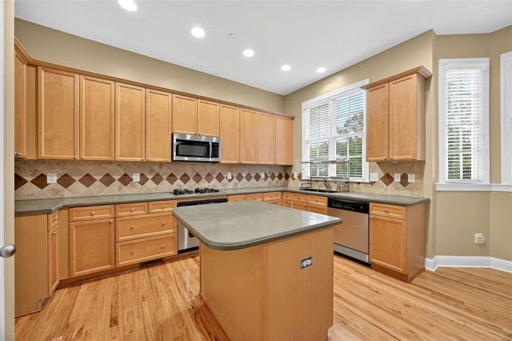 Creekside at Vinings - Residential Lease