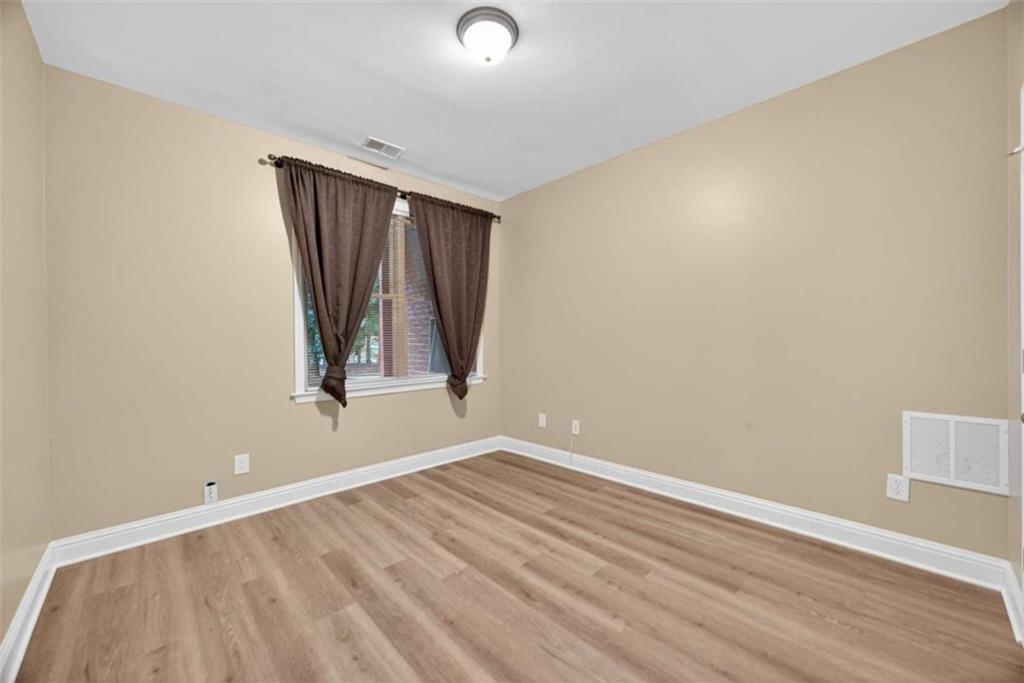 Creekside at Vinings - Residential Lease