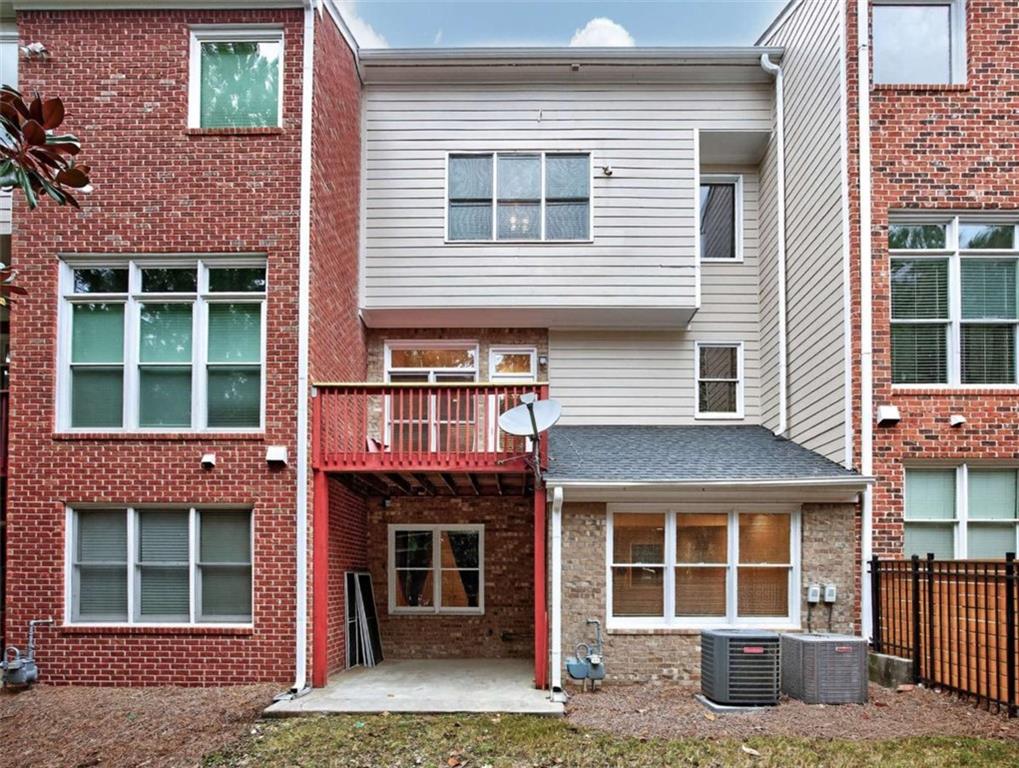 Creekside at Vinings - Residential Lease