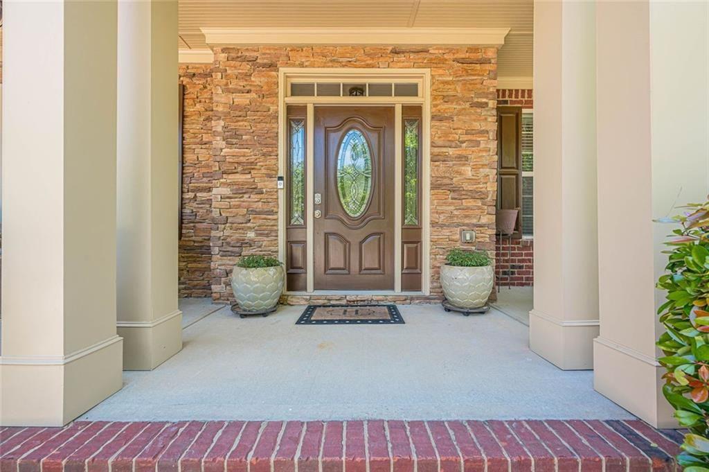 2390 Colchester Court