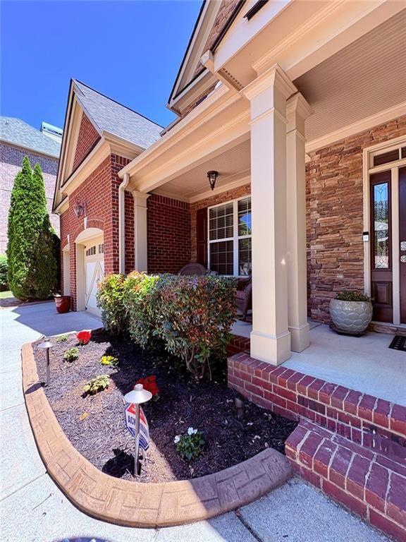 2390 Colchester Court