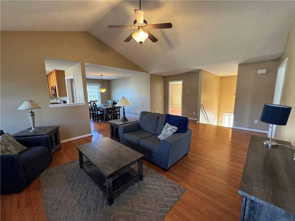 14 Independence Way NE