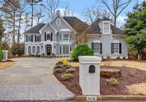 810 Club Chase Lane Roswell GA 30076