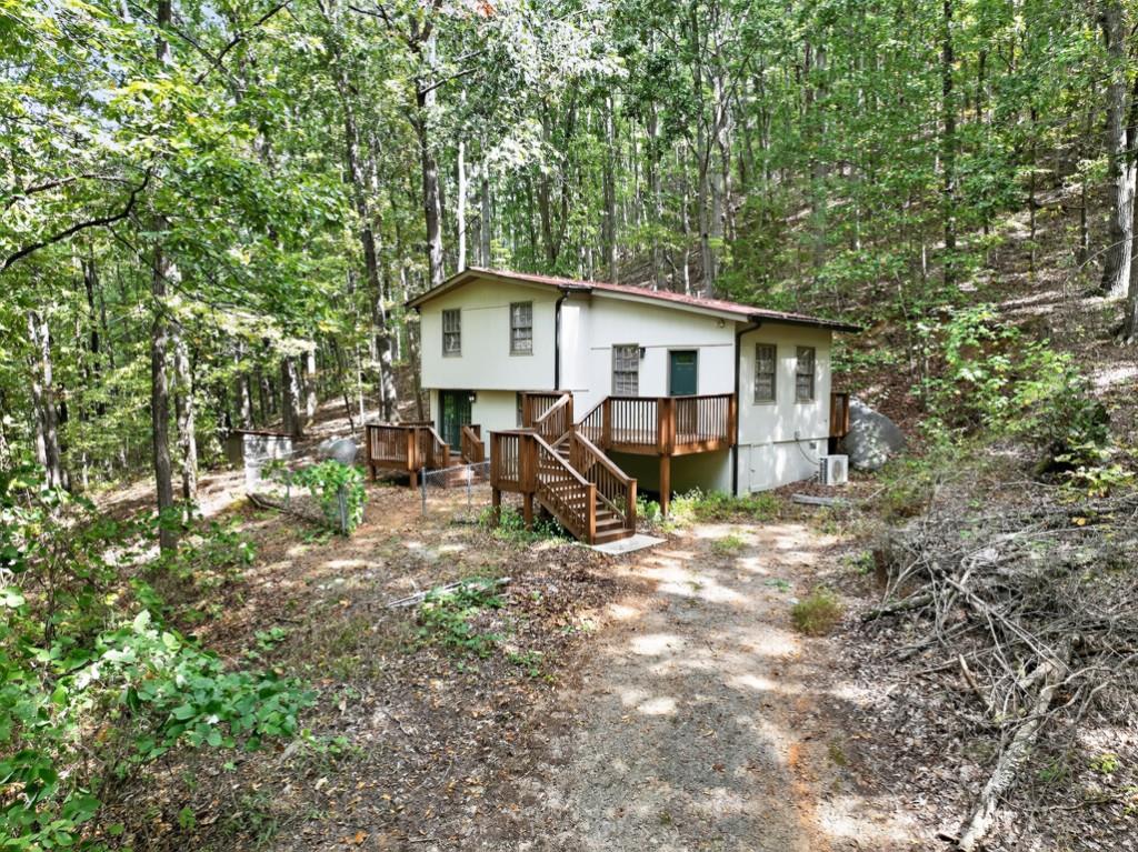 256 Robin Hood Lane