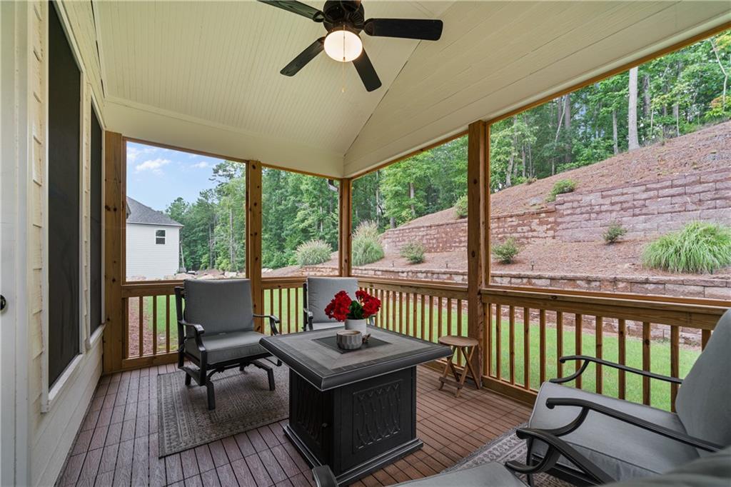 298 Boulder Lake Drive NE