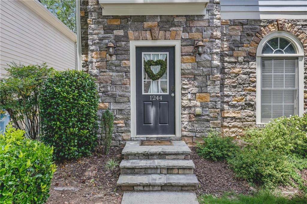 1244 Harris Commons Place