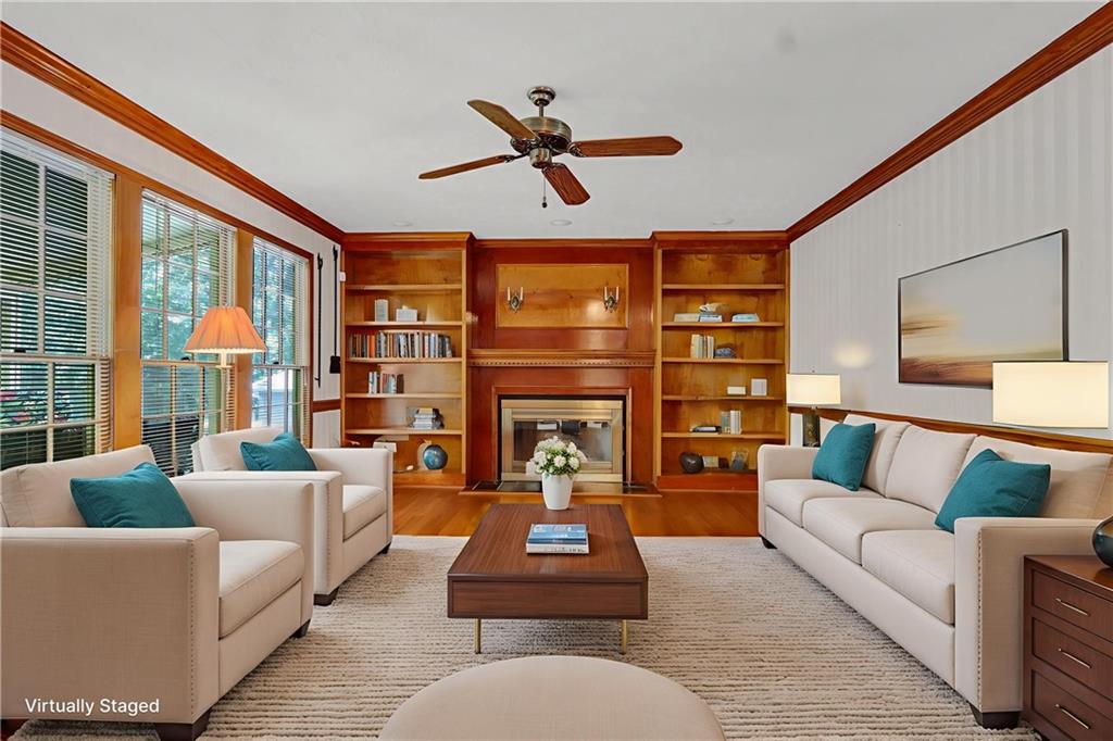 1901 Travers Circle