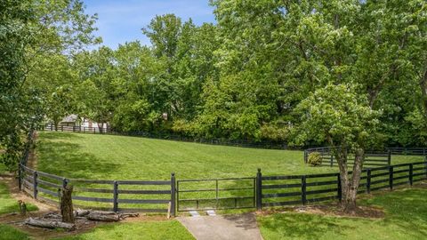 Single Family Residence in Marietta GA 2585 Gelding Court Court 52.jpg