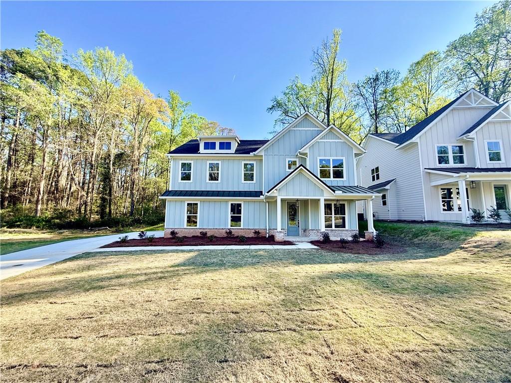 1715 Eastside Parc Street