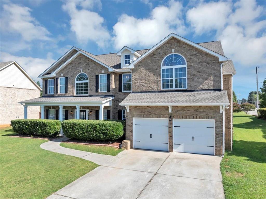 100 TAPESTRY Drive