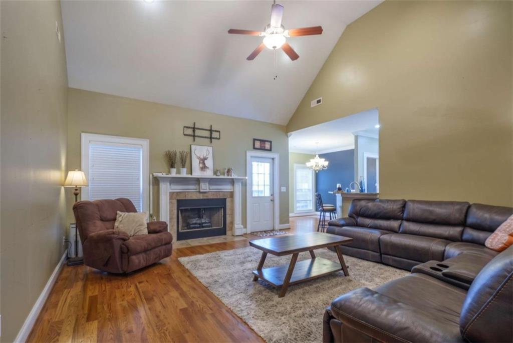 16 Fieldstone Drive