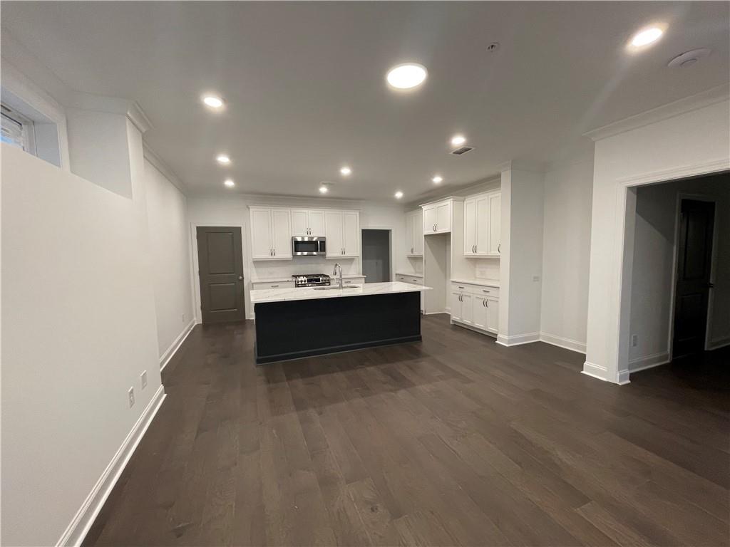 5134 Bandolino Lane 320