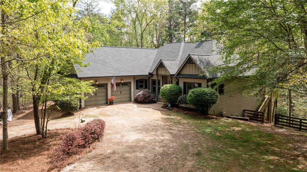 558 Deans Drive