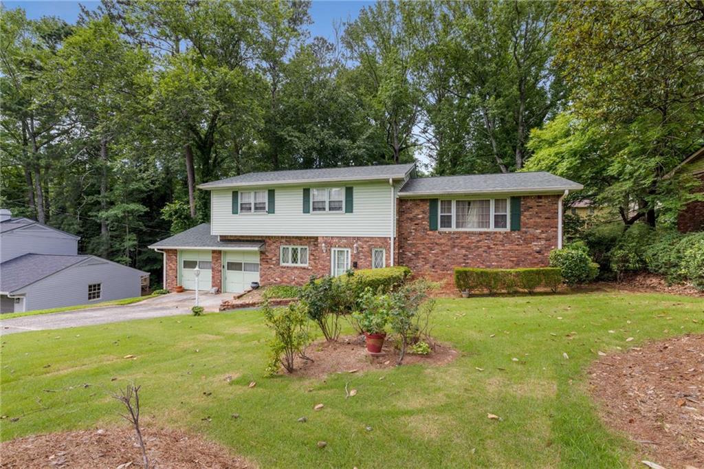 2795 DODSON LEE Drive