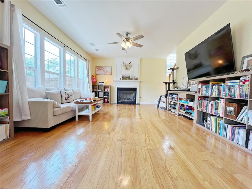 634 Friars Head Drive, Suwanee, Georgia image 20