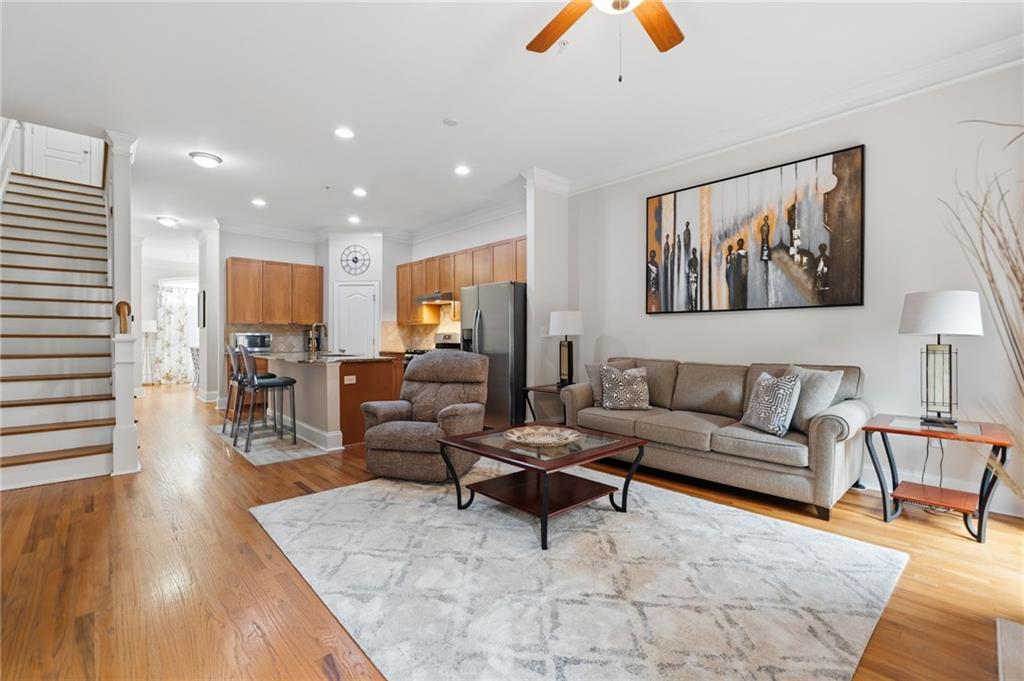 1605 Mosaic Way