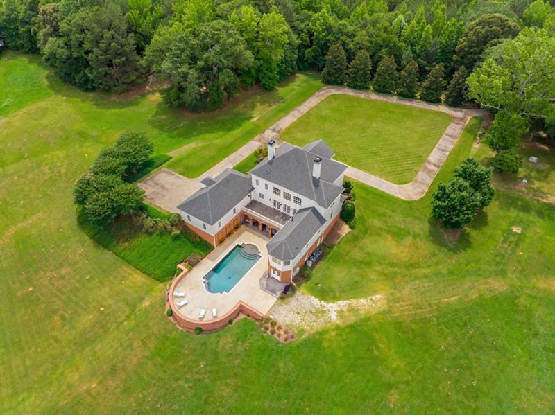 833 Hines Road