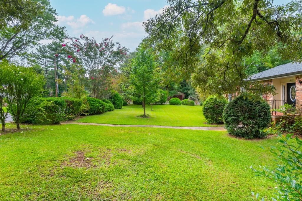 4043 Casa Loma Drive