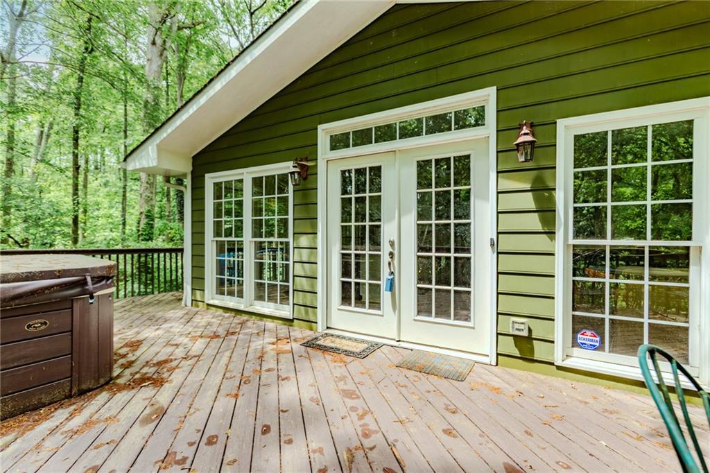 5820 Lake Harbor Trail