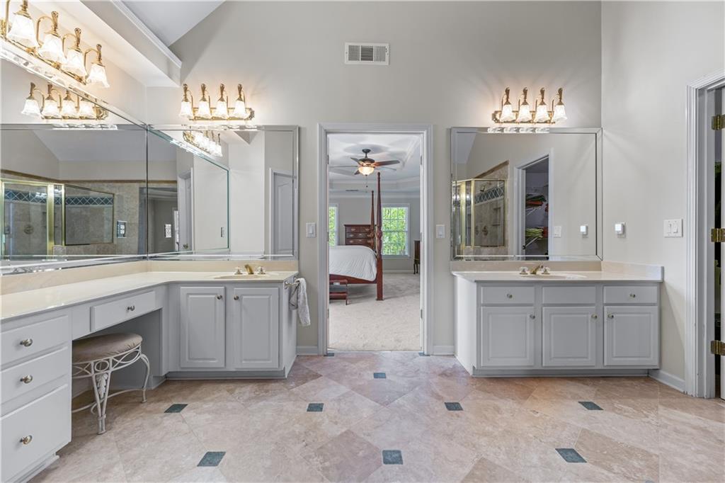 4035 Regal Oaks Drive, Suwanee, Georgia image 34