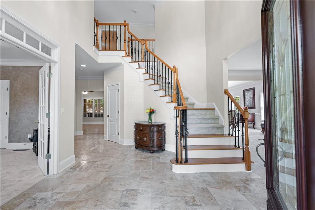 4035 Regal Oaks Drive, Suwanee, Georgia image 8