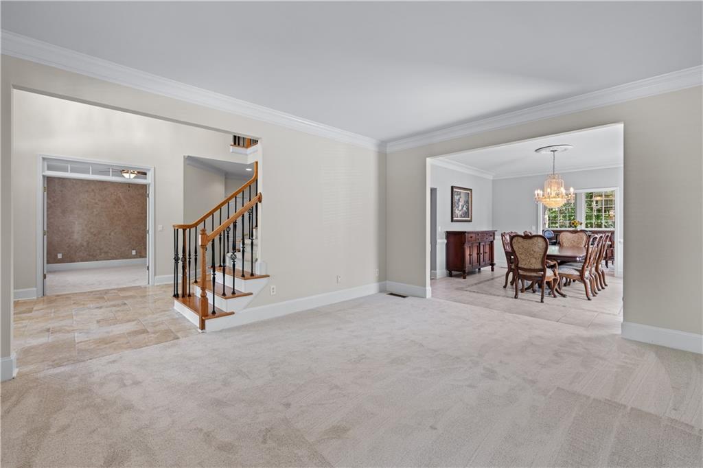 4035 Regal Oaks Drive, Suwanee, Georgia image 12