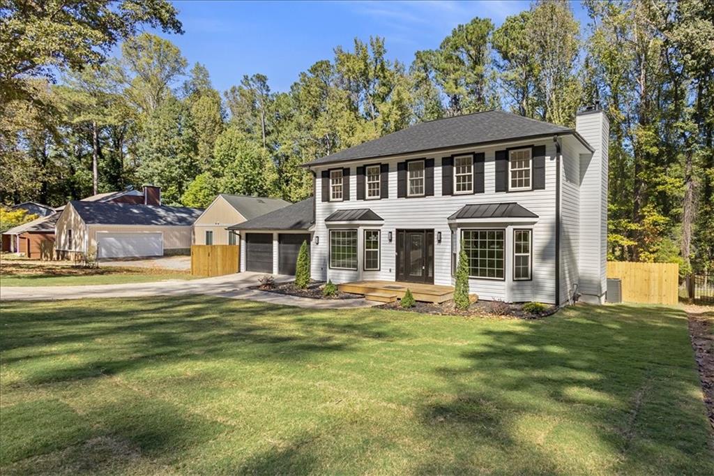 301 Larkspur