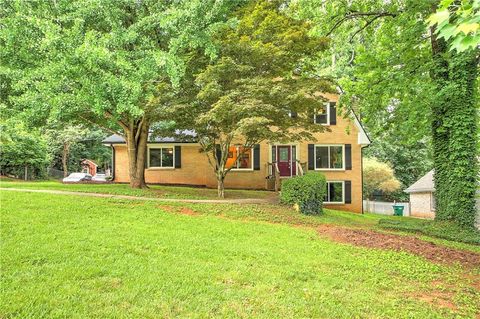 A home in Lilburn